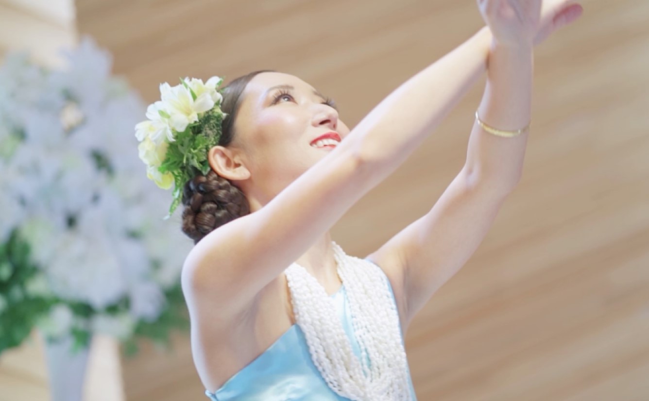 素敵な衣装で出演